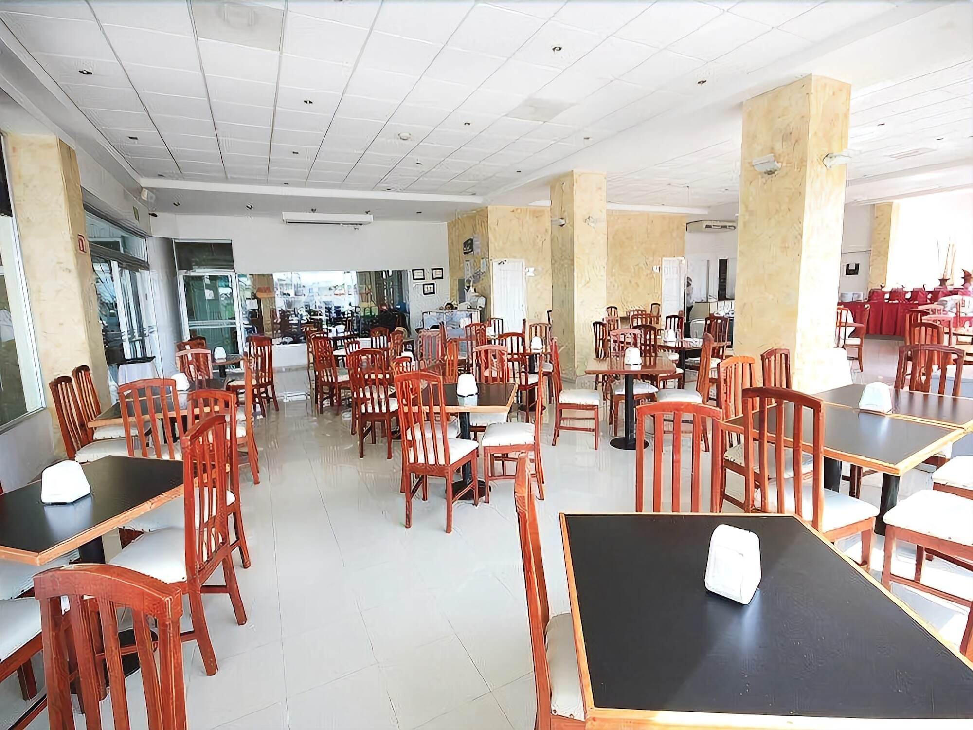 Mision Leon Hotel Exterior photo